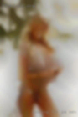 Looking for a discrete PA sex club relationship.